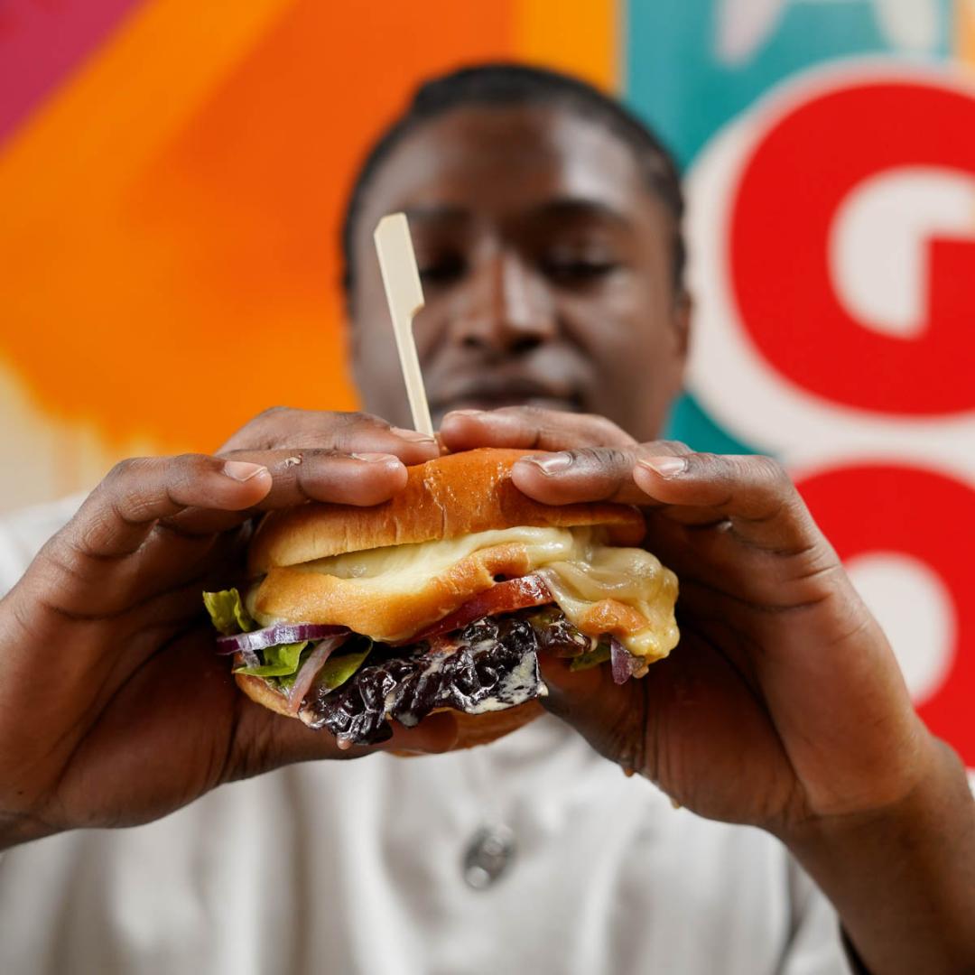 Un autre burger du restaurant Canaille Hab en bord de loire à Nantes 